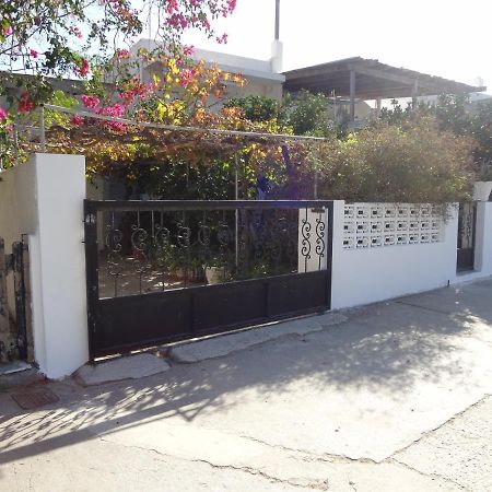 Вилла Cozy Citrus Garden House By The Seaside. Chones Экстерьер фото